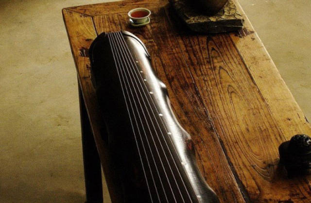 钦州市古琴蕴含的传统文化，一把古琴制备出来要两年的时间